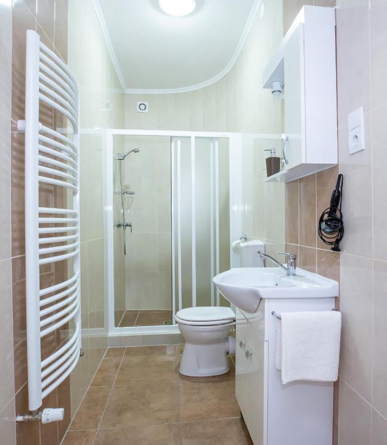 Villa Rosa Hajduszoboszlo Ngoại thất bức ảnh