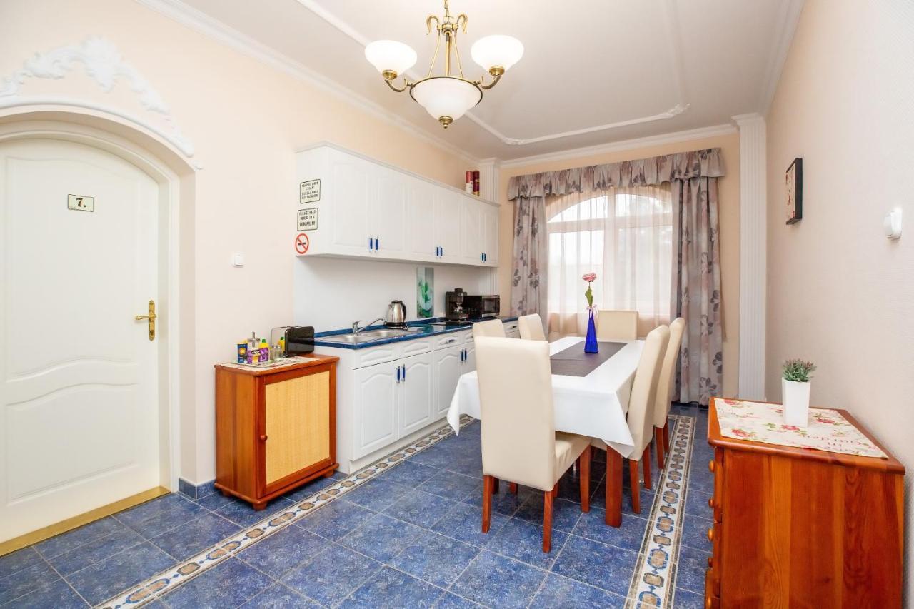 Villa Rosa Hajduszoboszlo Ngoại thất bức ảnh